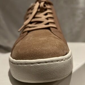 New, Never Worn Vince Jenna Leather & Suede Oatmeal Color Sz 8 1/2 M